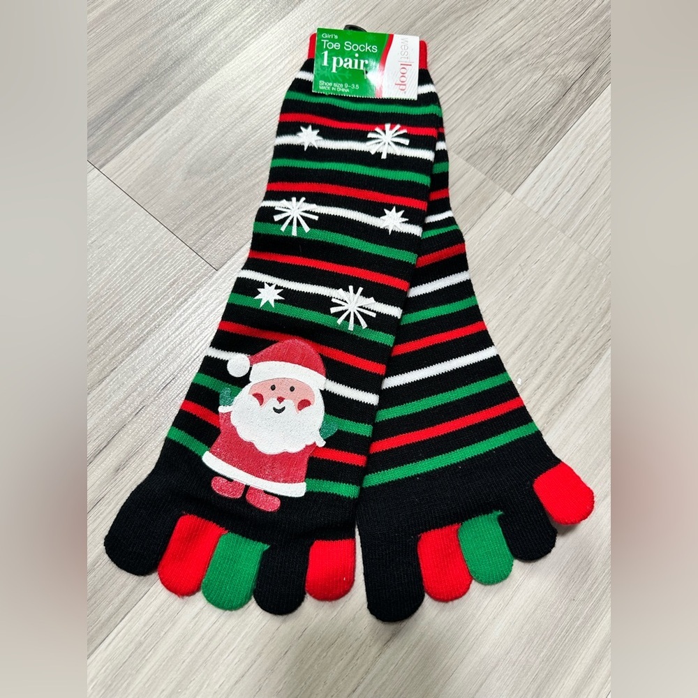 West Loop Colorful Christmas Themed Girl's Toe Socks NWT NC0230